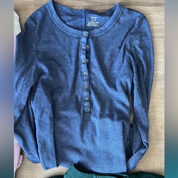 Clothing bundle - Picture 4 of 7